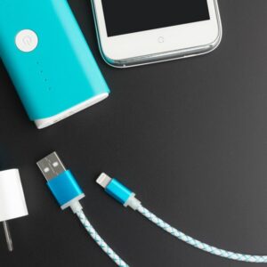 CABLES Y CARGADORES PARA CELULAR